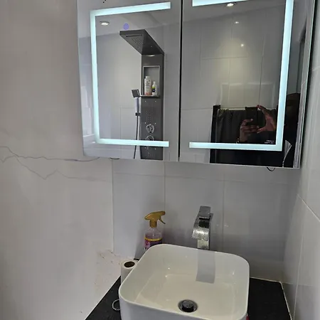Apartman Emmanuel Xiii *